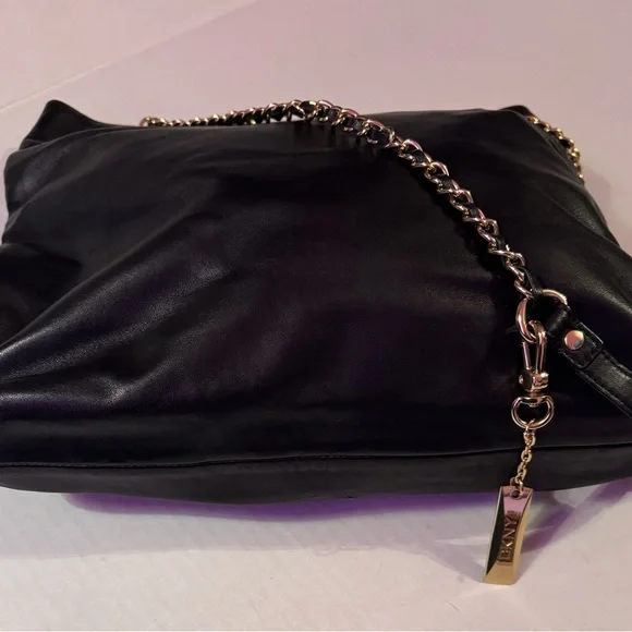 New York Designer DKNY Black Calf Leather Shoulder Bag with Chain Handles